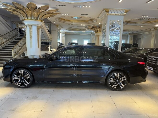 BMW 740 2022, 51,000 km - 3.0 л - Bakı