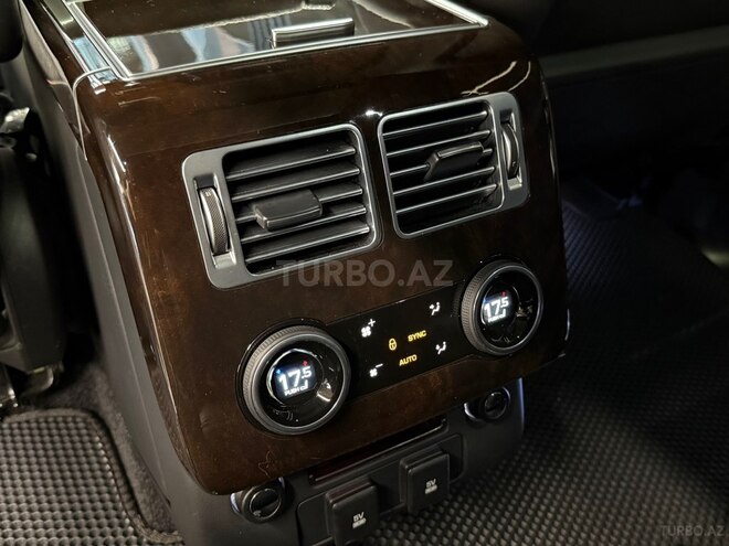 Land Rover Range Rover 2019, 100,000 km - 3.0 л - Bakı