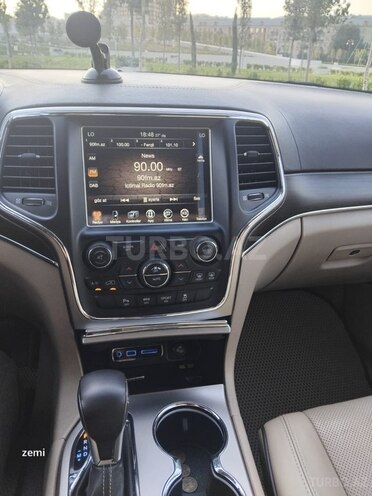 Jeep Grand Cherokee 2016, 120,000 km - 3.0 л - Bakı