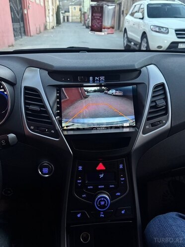 Hyundai Elantra 2015, 193,768 km - 1.6 л - Bakı