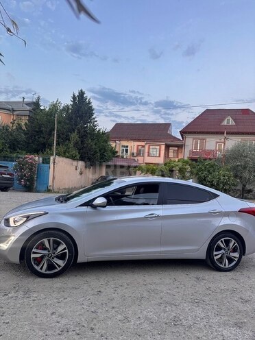 Hyundai Elantra 2015, 193,768 km - 1.6 л - Bakı