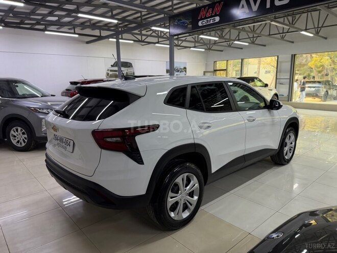 Chevrolet Trax 2024, 61,400 km - 1.2 л - Sumqayıt