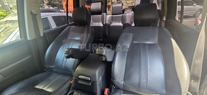 Land Rover Discovery 2016, 118,200 km - 3.0 л - Bakı