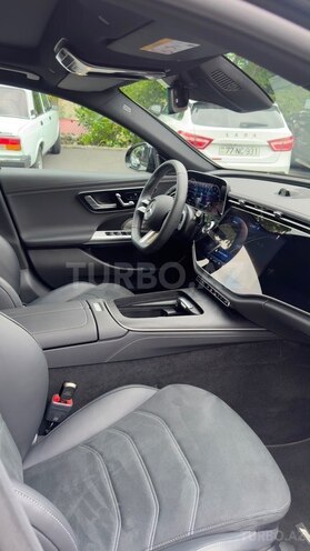 Mercedes E 200 2025, 19,000 km - 2.0 l - Şəki