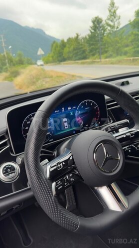 Mercedes E 200 2025, 19,000 km - 2.0 l - Şəki