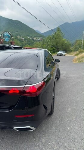 Mercedes E 200 2025, 19,000 km - 2.0 l - Şəki