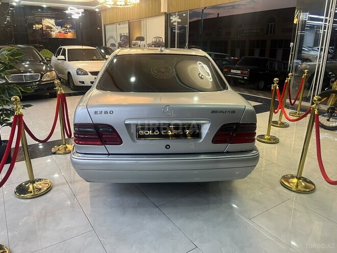 Mercedes E 240 1998, 285,473 km - 2.4 l - Sumqayıt