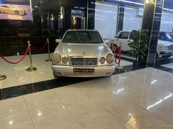 Mercedes E 240 1998, 285,473 km - 2.4 l - Sumqayıt
