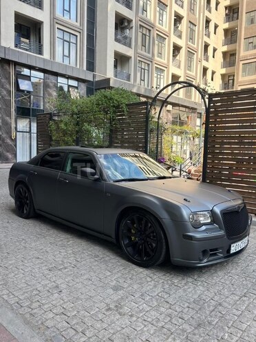 Chrysler 300C 2007, 245,000 km - 6.1 l - Bakı