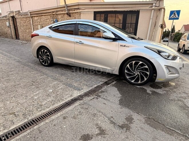 Hyundai Avante 2014, 200,000 km - 1.6 l - Bakı