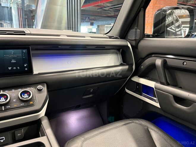 Land Rover Defender 2022, 57,000 km - 2.0 л - Bakı