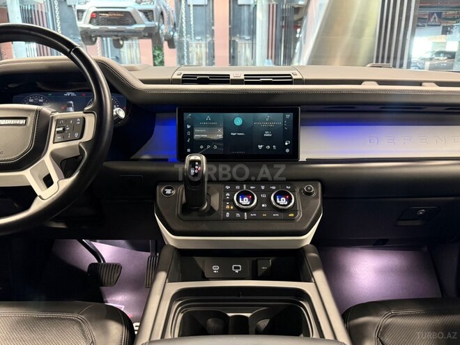 Land Rover Defender 2022, 57,000 km - 2.0 л - Bakı