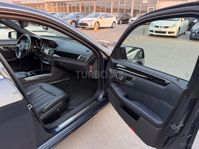 Mercedes E 250 2015, 207,000 km - 2.1 l - Bakı
