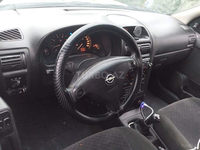 Opel Astra 2002, 219,888 km - 1.6 л - Quba