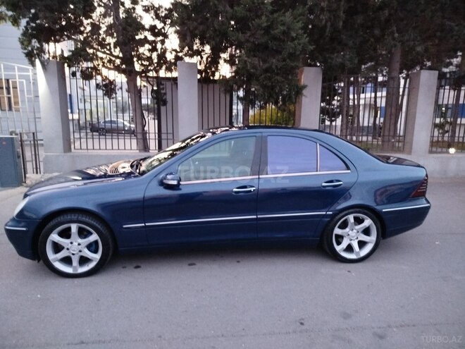 Mercedes C 220 2000, 356,875 km - 2.1 л - Bakı