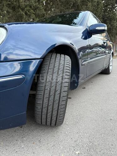 Mercedes C 220 2000, 356,875 km - 2.1 л - Bakı