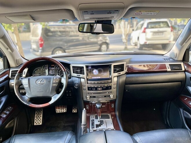 Lexus LX 570 2013, 185,000 km - 5.7 l - Bakı