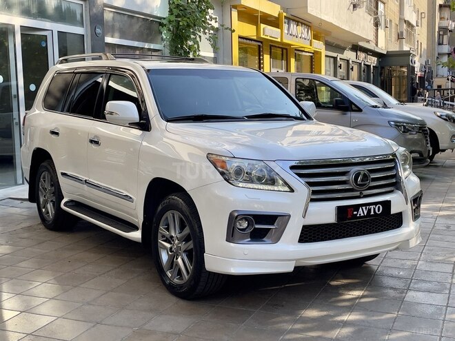 Lexus LX 570 2013, 185,000 km - 5.7 l - Bakı