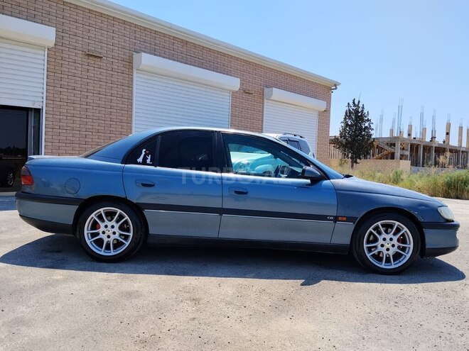 Opel Omega 1998, 381,000 km - 2.0 л - Şirvan