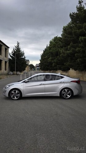 Hyundai Avante 2013, 165,000 km - 1.6 l - Şamaxı