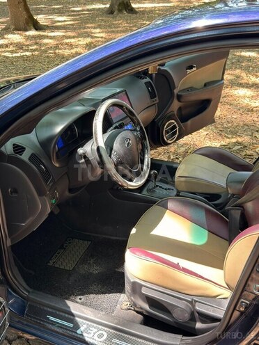 Hyundai i30 2008, 243,800 km - 1.6 л - Cəlilabad