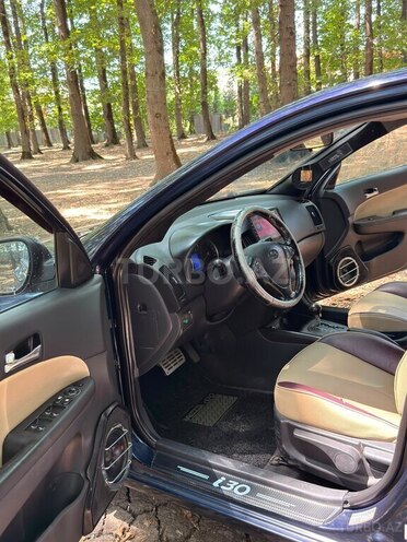 Hyundai i30 2008, 243,800 km - 1.6 л - Cəlilabad