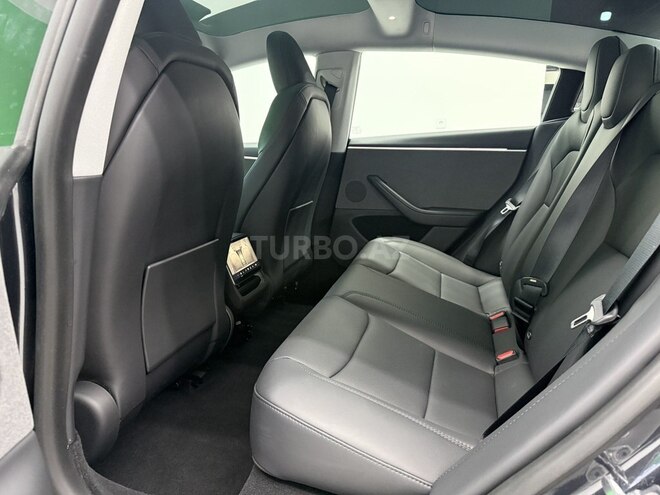 Tesla Model 3 2025, 1,900 km - 0.0 л - Bakı