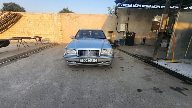 Mercedes C 180 1995, 409,832 km - 1.8 л - Masallı