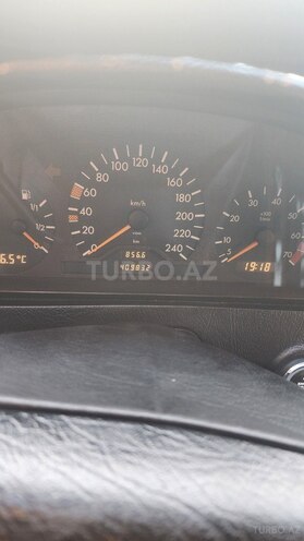 Mercedes C 180 1995, 409,832 km - 1.8 л - Masallı