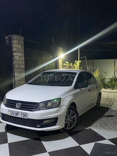 Volkswagen Polo 2017, 300,000 km - 1.6 l - Bərdə