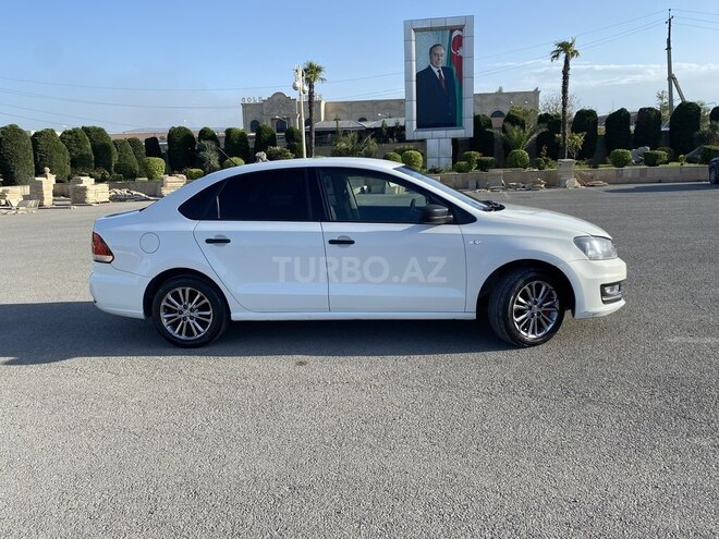 Volkswagen Polo 2017, 300,000 km - 1.6 l - Bərdə