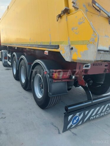 Mercedes Axor 1840 2006, 741,107 km - 12.0 l - Sabirabad