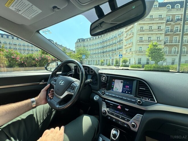 Hyundai Elantra 2017, 107,826 km - 2.0 l - Bakı
