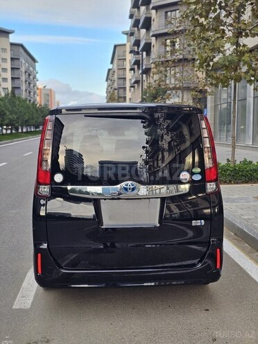 Toyota Noah 2016, 180,000 km - 1.8 l - Bakı
