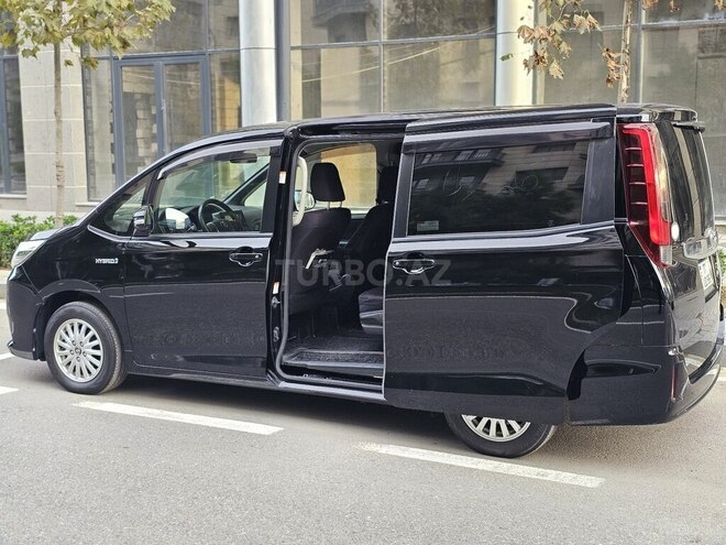 Toyota Noah 2016, 180,000 km - 1.8 l - Bakı