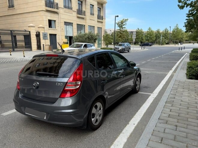 Hyundai i30 2009, 220,000 km - 1.4 l - Bakı
