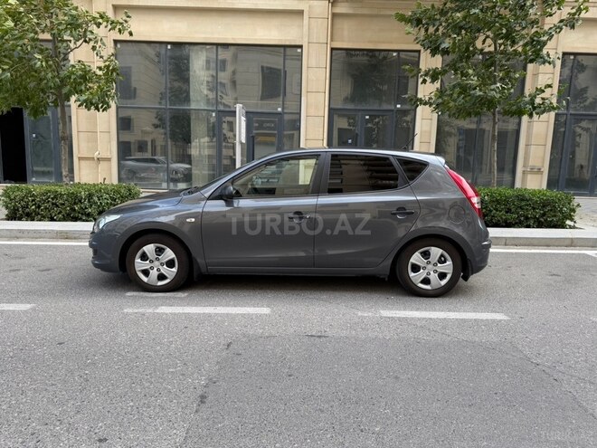 Hyundai i30 2009, 220,000 km - 1.4 l - Bakı