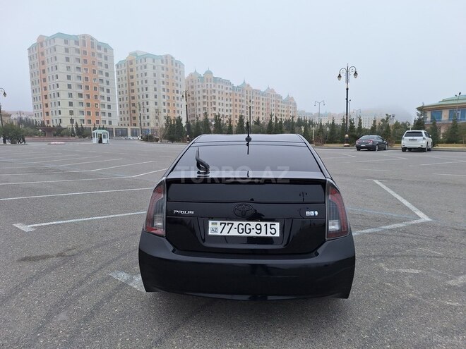 Toyota Prius 2013, 237,000 km - 1.8 l - Sumqayıt