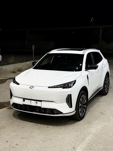 Changan  2025, 42,000 km - 1.5 л - Bakı