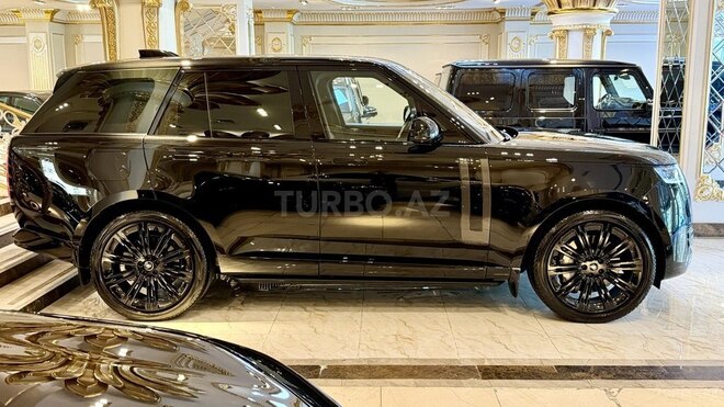 Land Rover Range Rover 2023, 15,000 km - 4.4 l - Bakı