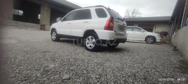Kia Sportage 2008, 190,000 km - 2.7 л - Qusar