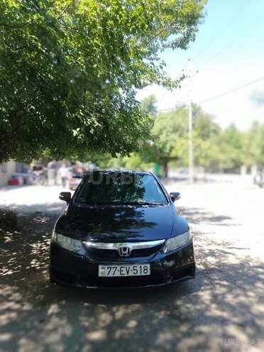 Honda Civic 2008, 675,092 km - 1.3 l - Yevlax