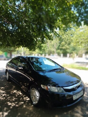 Honda Civic 2008, 675,092 km - 1.3 l - Yevlax
