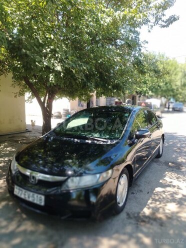 Honda Civic 2008, 675,092 km - 1.3 l - Yevlax