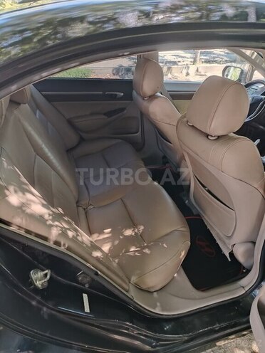 Honda Civic 2008, 675,092 km - 1.3 l - Yevlax
