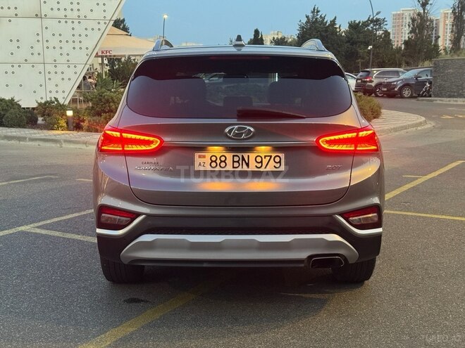 Hyundai Santa Fe 2018, 243,011 km - 2.0 л - Bakı