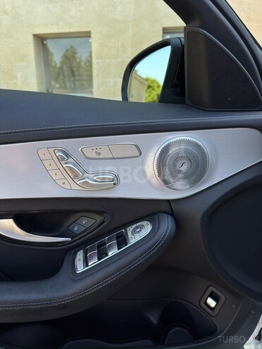 Mercedes C 300 2021, 81,000 km - 2.0 l - Bakı