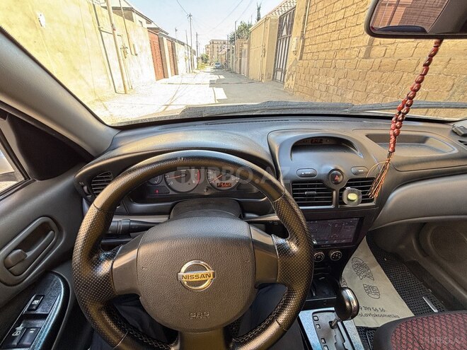 Nissan Sunny 2008, 320,000 km - 1.6 л - Gəncə