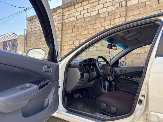 Nissan Sunny 2008, 320,000 km - 1.6 л - Gəncə