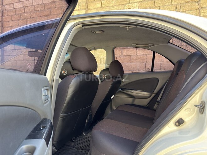 Nissan Sunny 2008, 320,000 km - 1.6 л - Gəncə